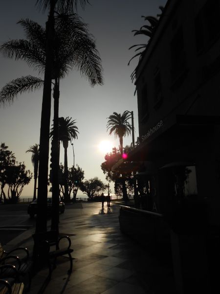 am Santa Monica Pier